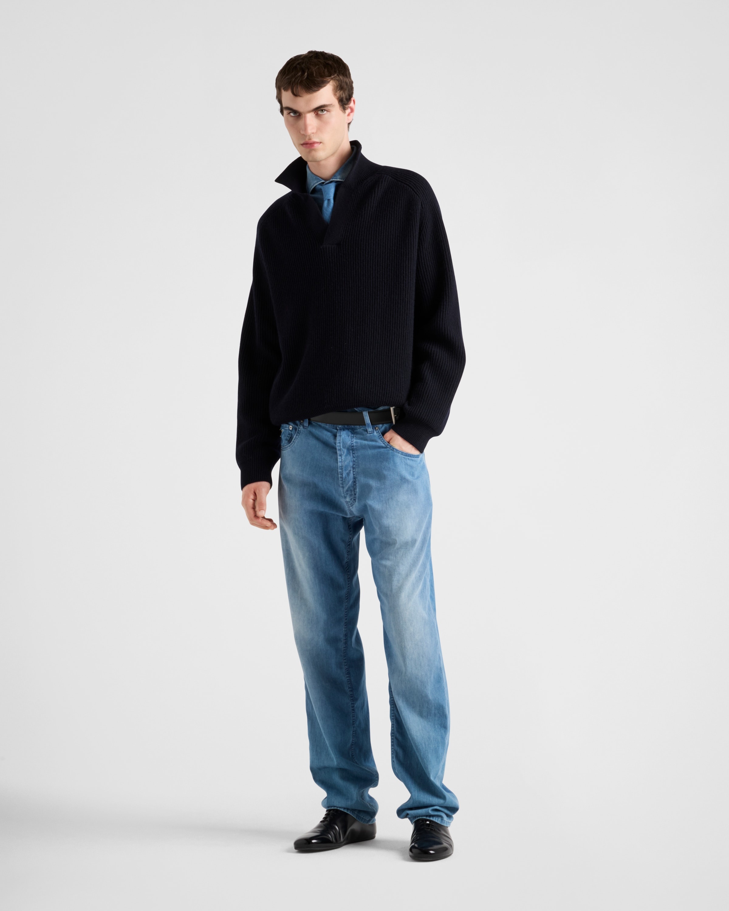 Light denim five-pocket jeans - 2