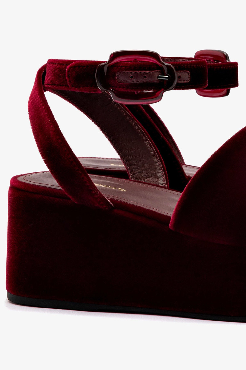 Charli Flatform Sandal In Wine Velvet 4