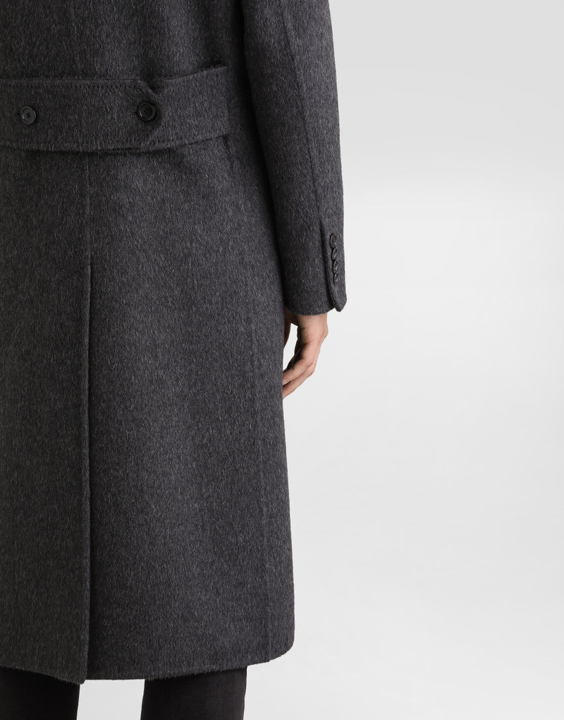 Double-breasted wool and cashmere coat 5