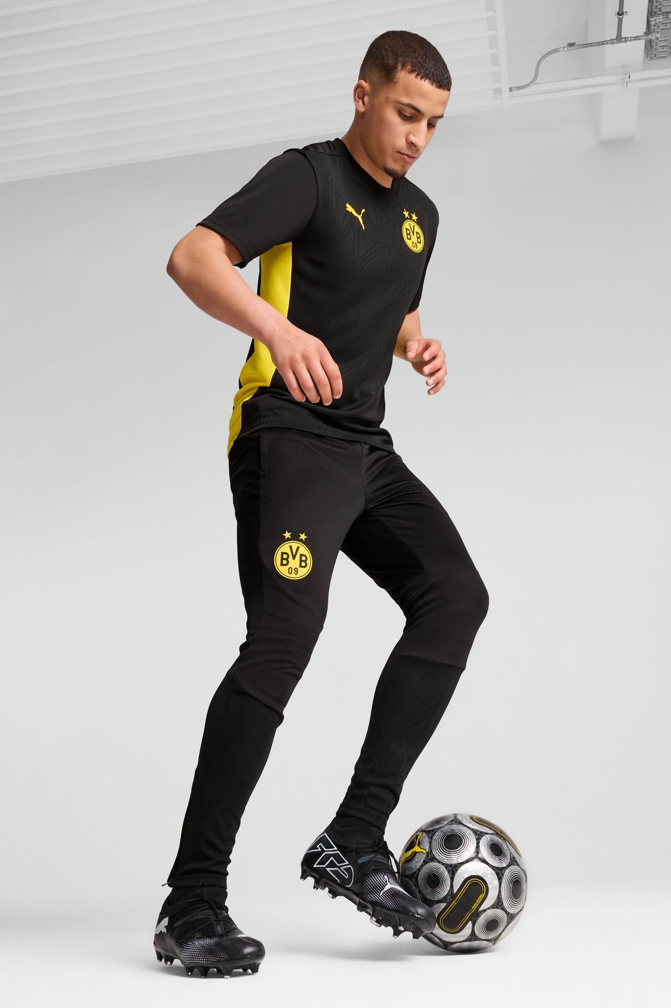 Borussia Dortmund Men's Training Pants - 5