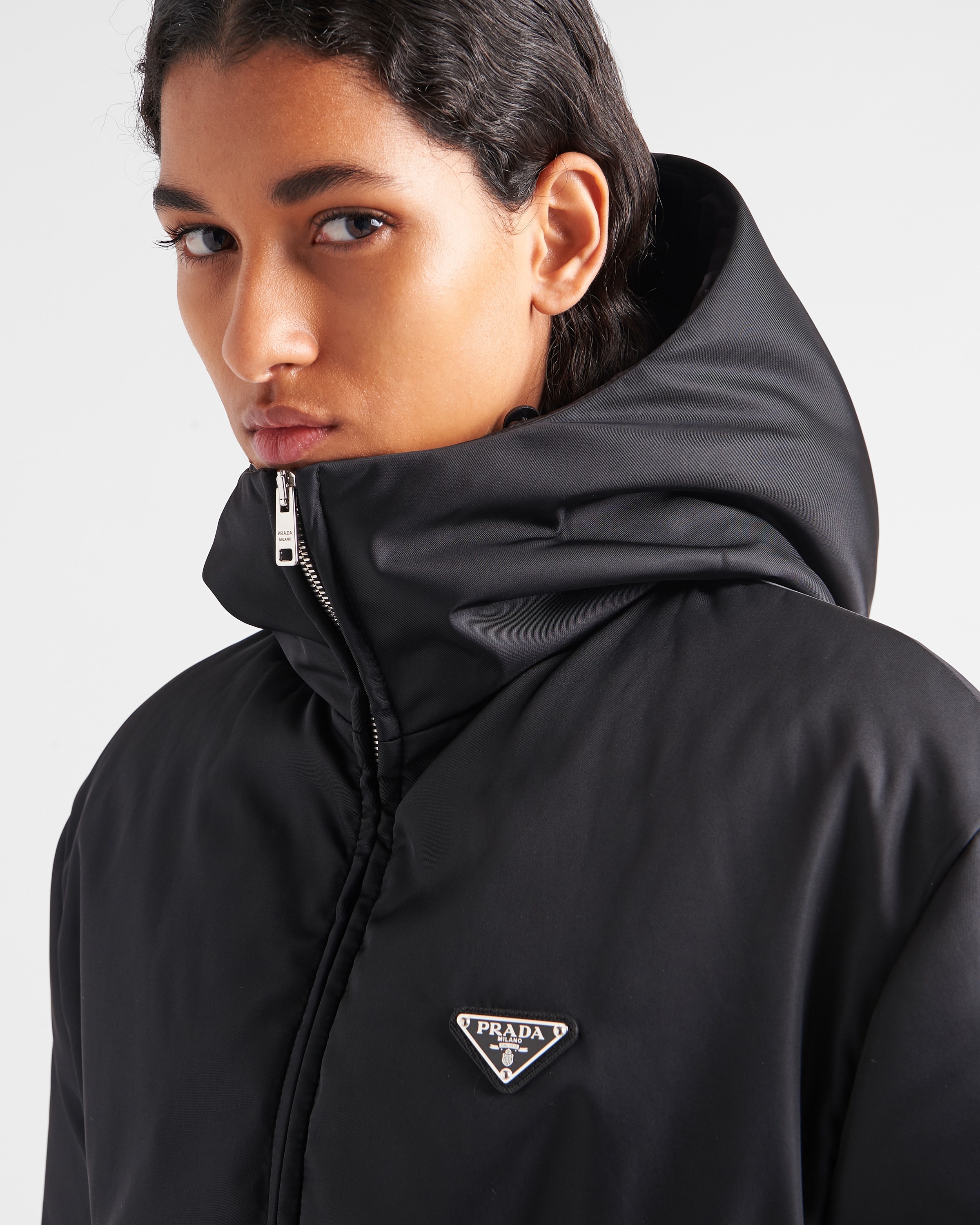 コート PRADA COAT (P668MES23213FY F0002) Prada Hooded Re-Nylon down coat | REVERSIBLE