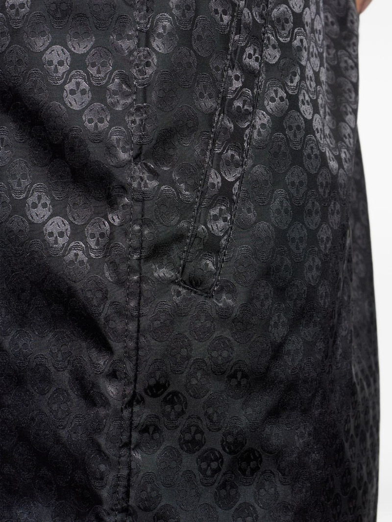 skull-patterned shorts 5