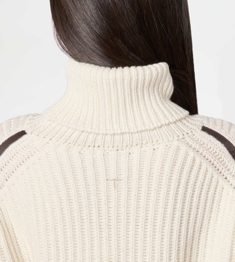 TURTLENECK IN CASHMERE - WHITE 6