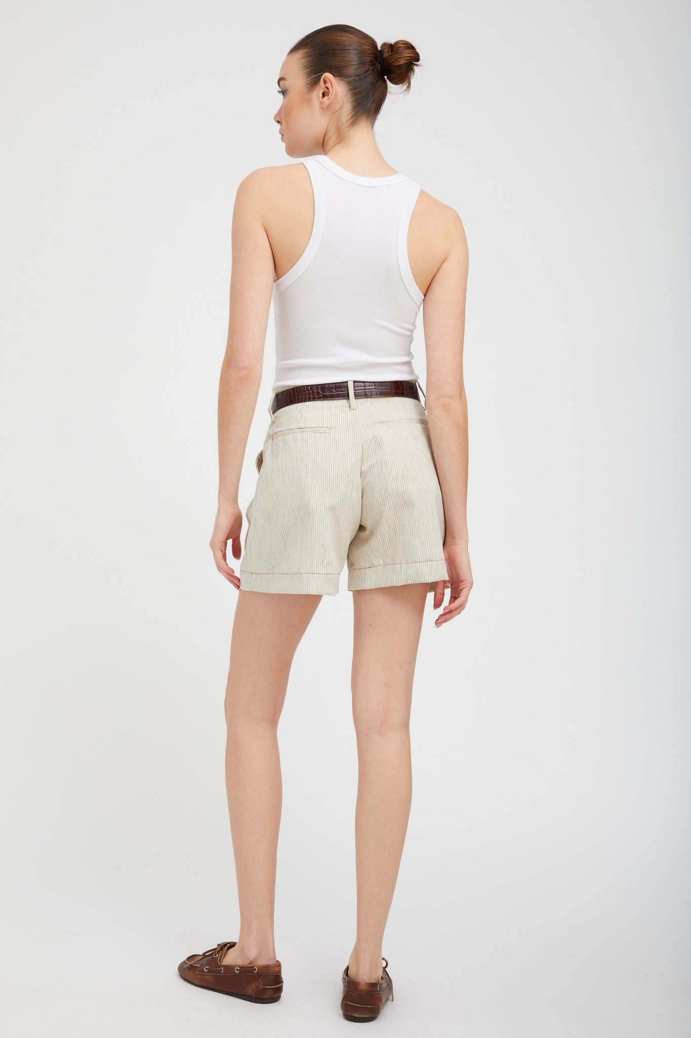 BLACK & WHITE STRIPED LINEN PLEATED TROUSER SHORTS - 4