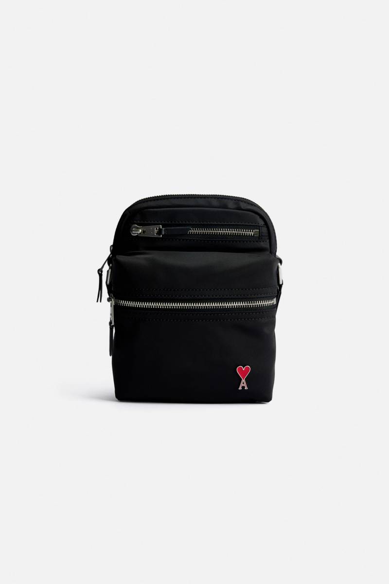 Ami de Coeur-detail crossbody bag 1