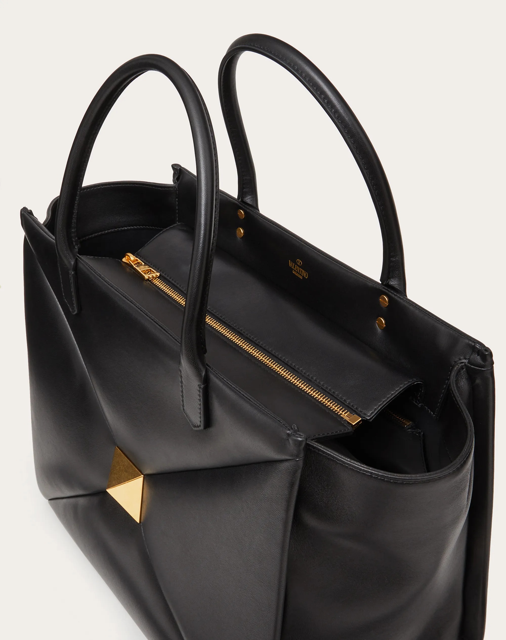 LARGE ONE STUD NAPPA HANDBAG - 4
