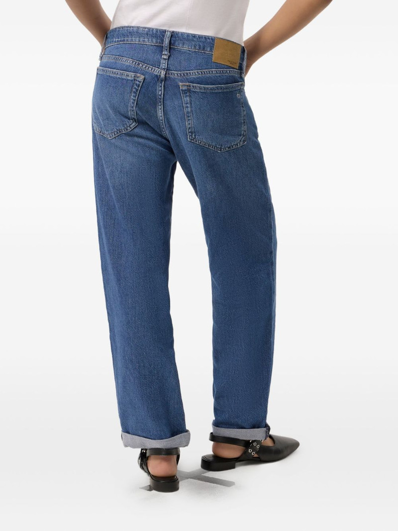 low-rise jeans 4