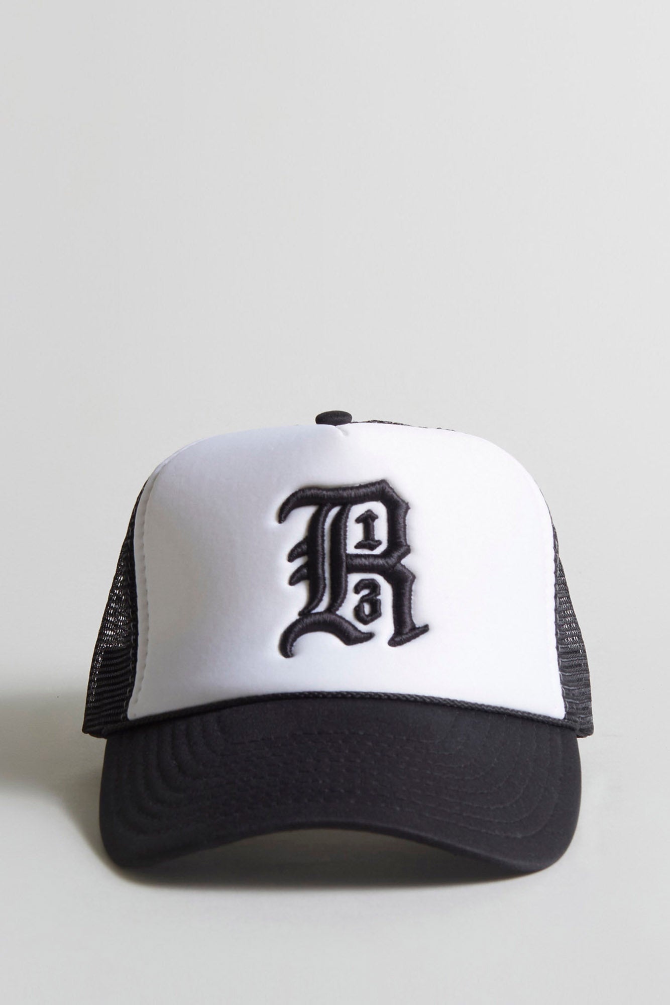 R13 TRUCKER HAT - BLACK AND WHITE - 2