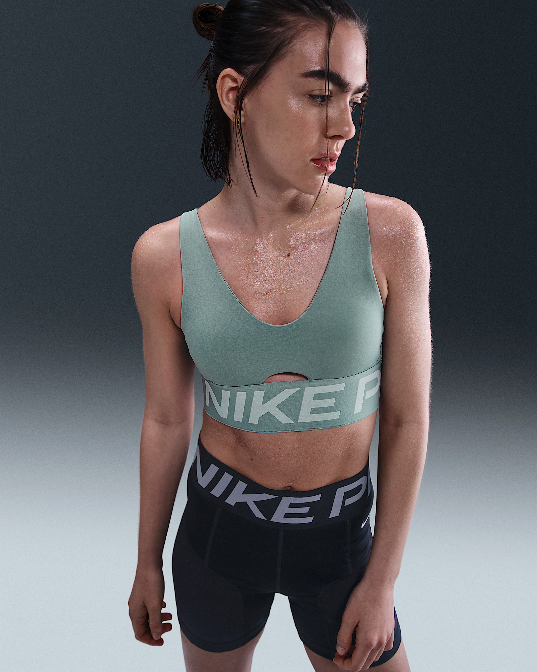 Nike Pro Indy Plunge Women's Medium-Support Padded Sports Bra - 1