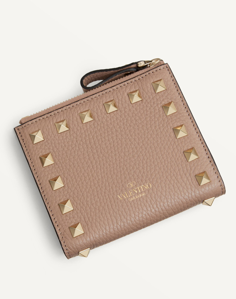 SMALL ROCKSTUD GRAINY CALFSKIN WALLET 3