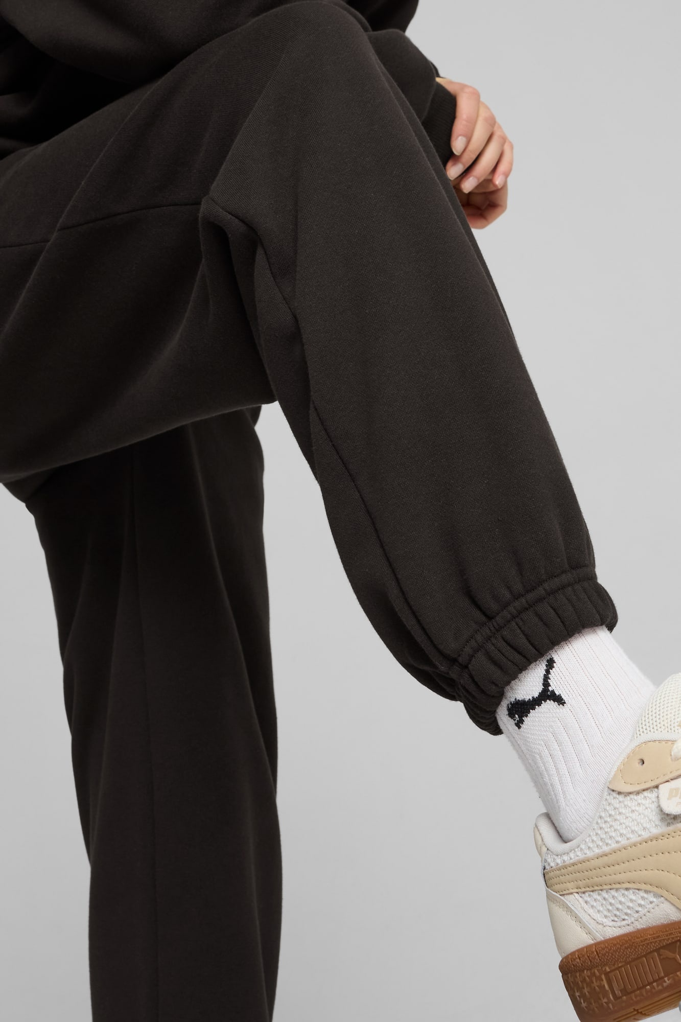 BETTER CLASSICS Women's Sweatpants - 7