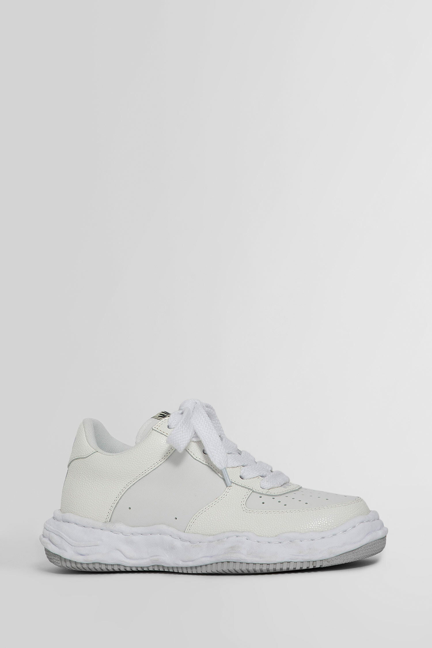 MAISON MIHARA YASUHIRO UNISEX WHITE SNEAKERS - 2