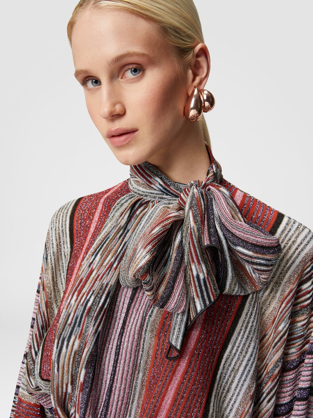 Blouse with lamé viscose scarf collar - 5