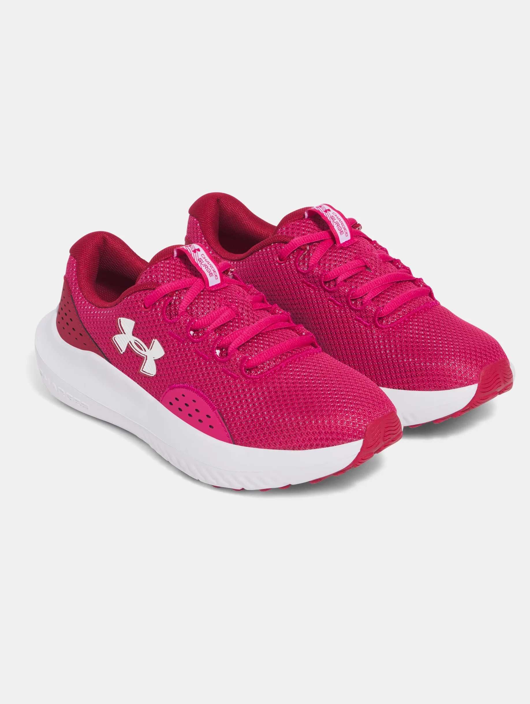 UA Surge 4 - 5