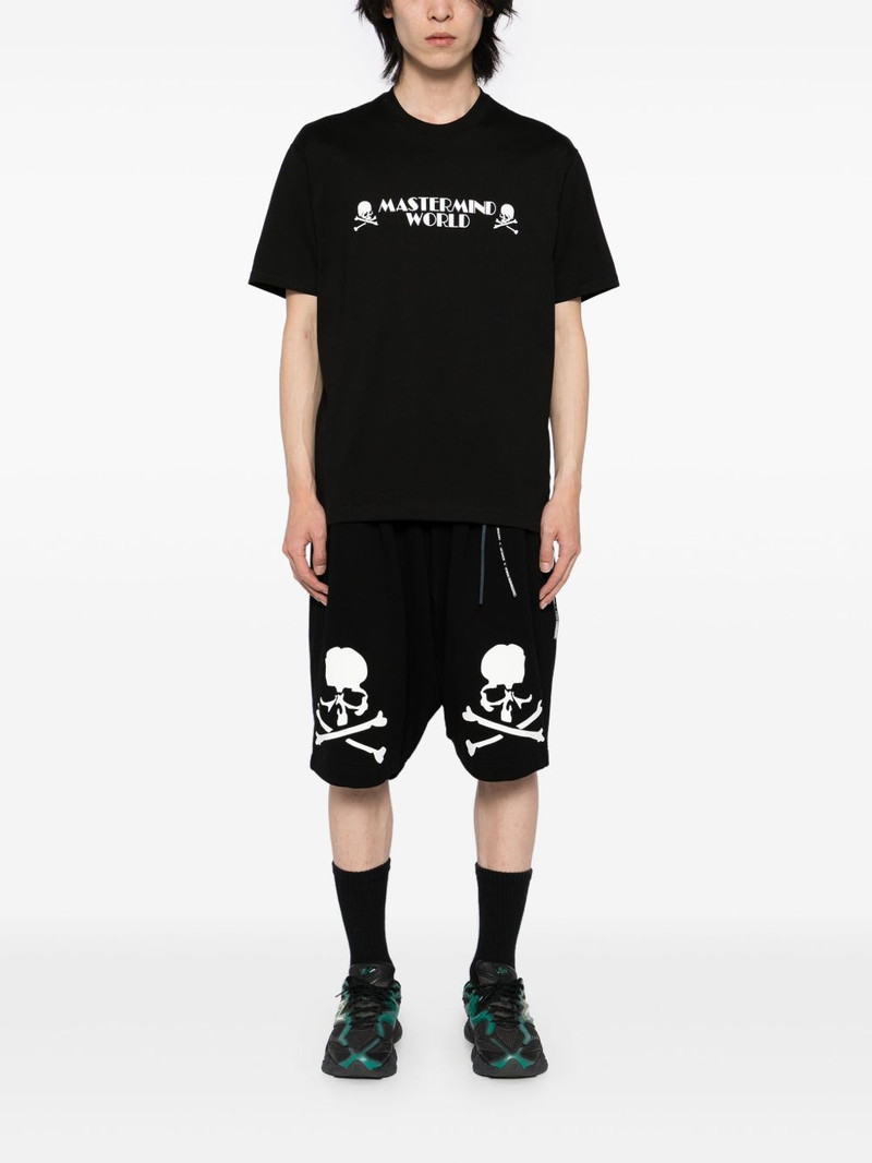 MASTERMIND WORLD logo-print shorts outlook