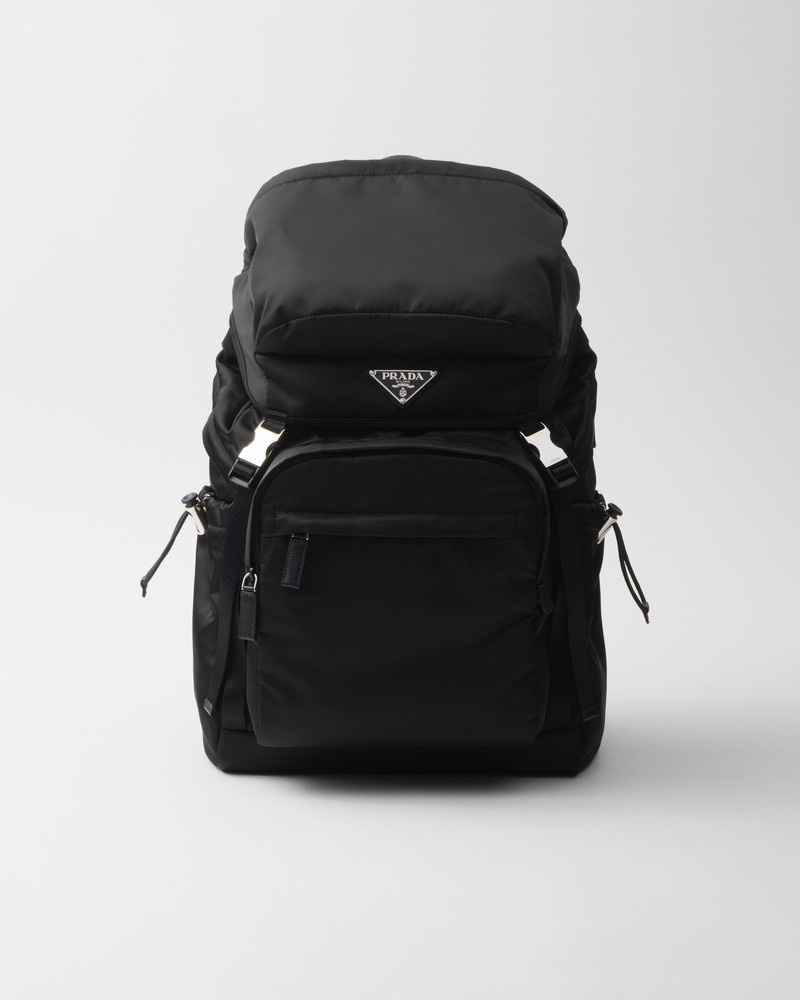 Re-Nylon 및 Saffiano 가죽 배낭 1