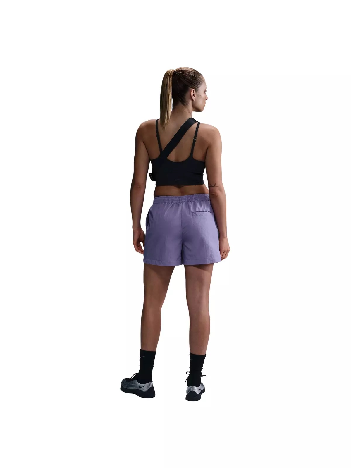 Women's Sportswear Essentials Mid-Rise 5" Woven Shorts -Purple - 2
