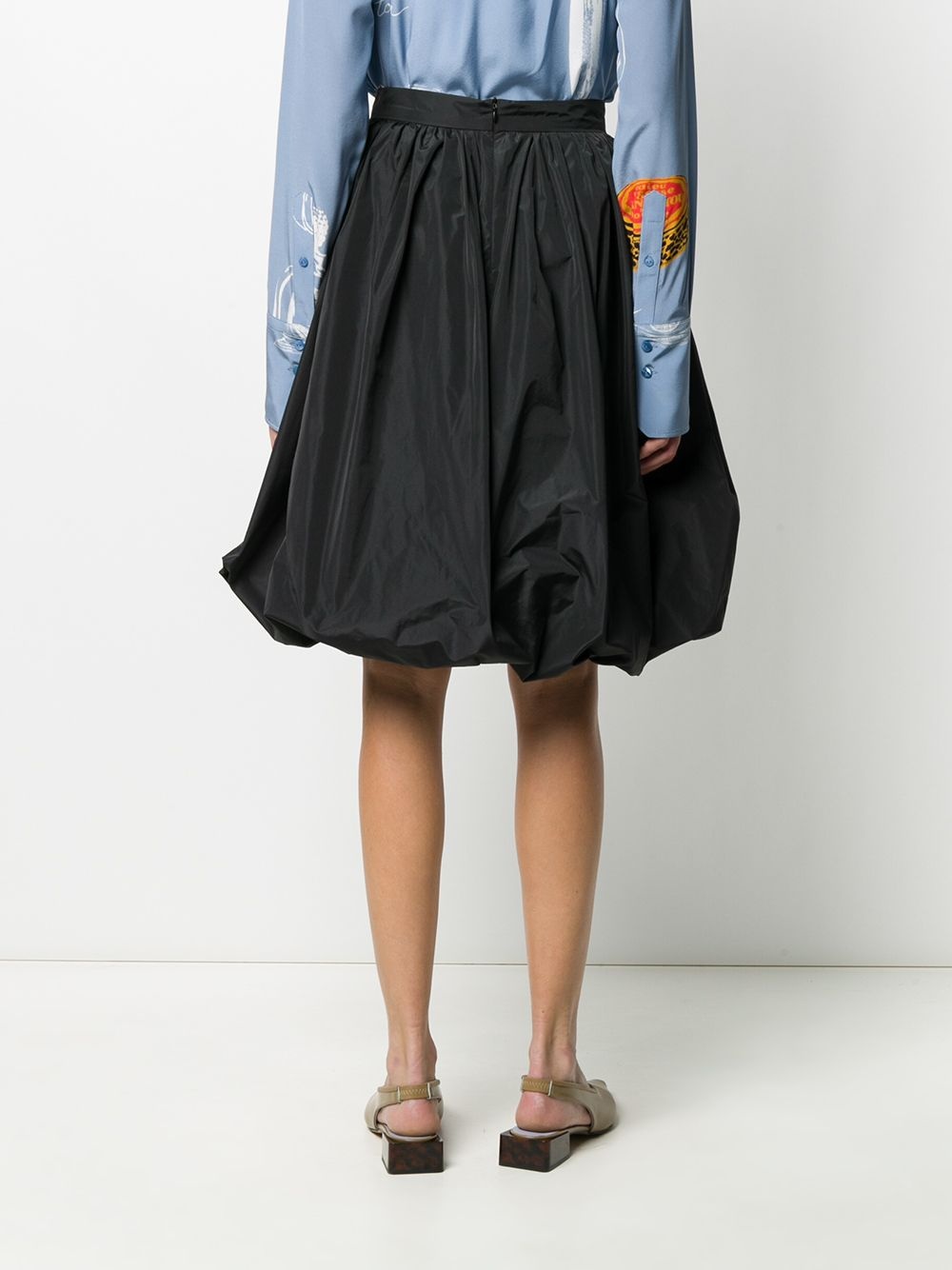 Generous bubble-silhouette skirt - 4