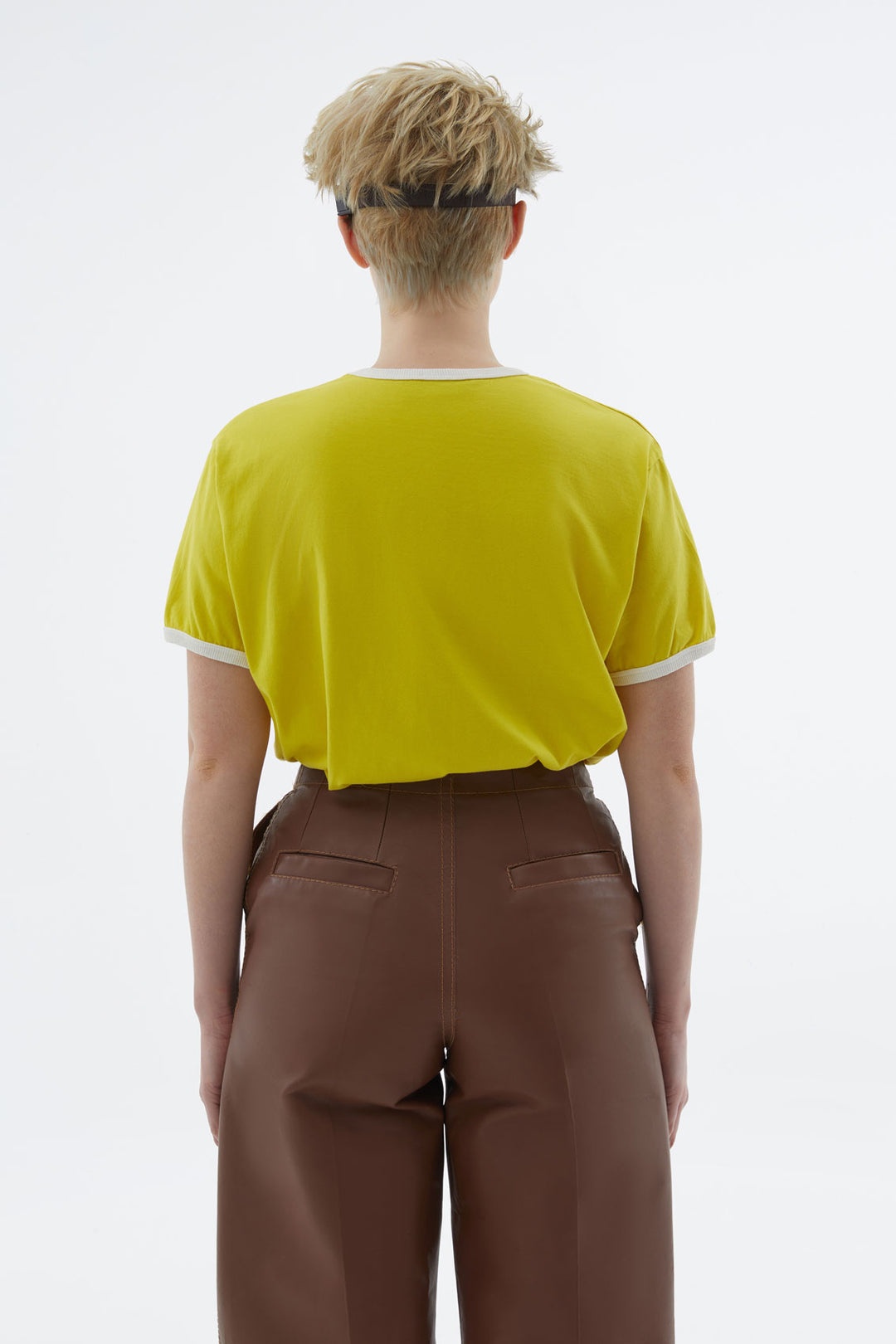 YELLOW T-SHIRT WITH WHITE PROFILES - 3