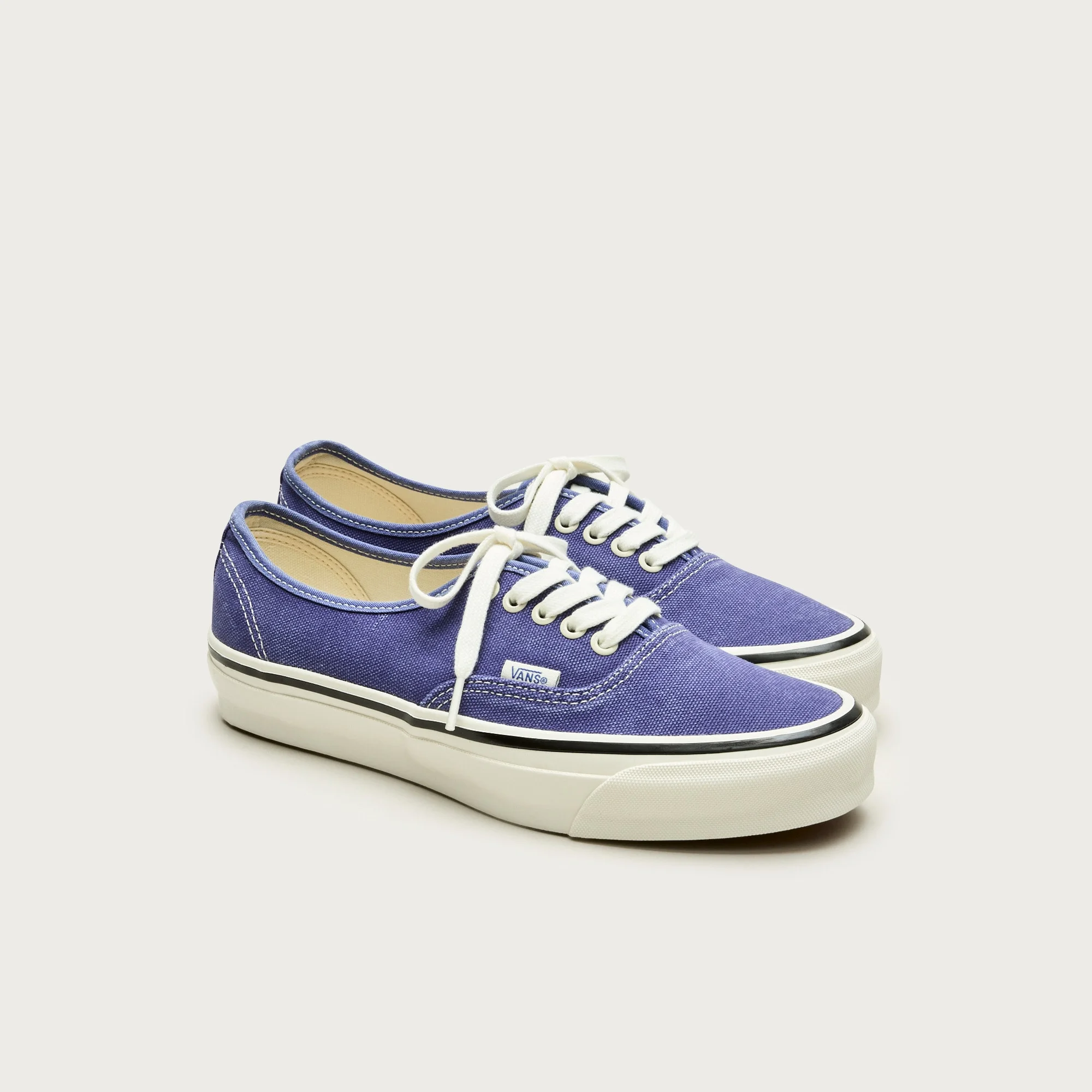 Vans® Premium Authentic sneakers in canvas - 1