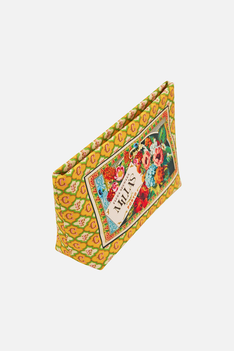 CAMILLA SMALL MAKEUP CLUTCH outlook