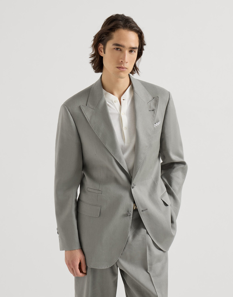 Tailor blazer in linen, virgin wool and mohair gabardine with peak lapels and metal buttons 2