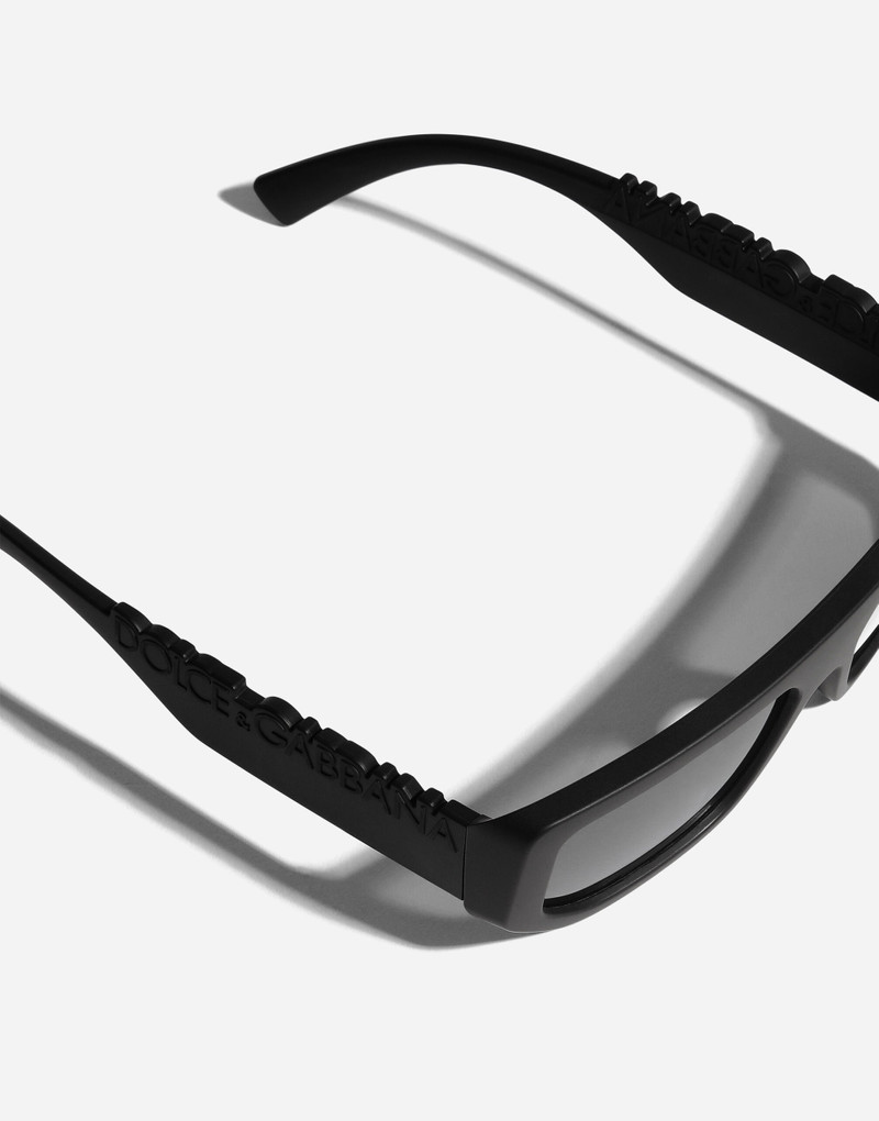 DG Logo Sunglasses 5