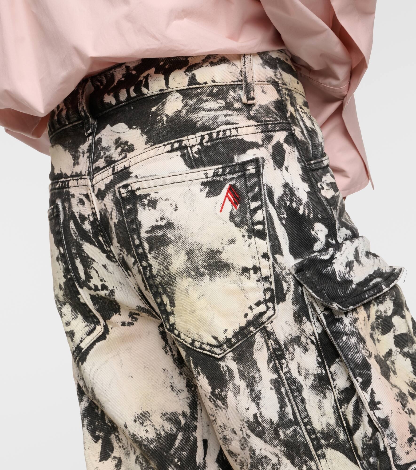 Fern printed mid-rise cargo jeans - 7