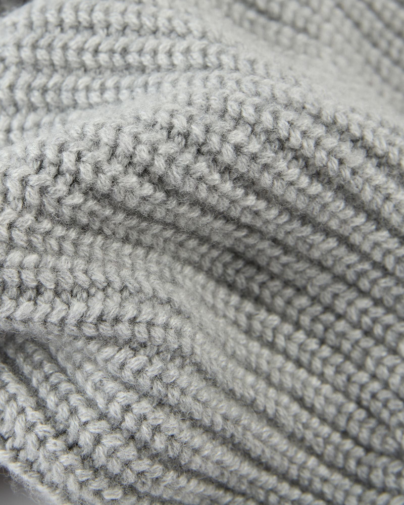 Cashmere cap 3