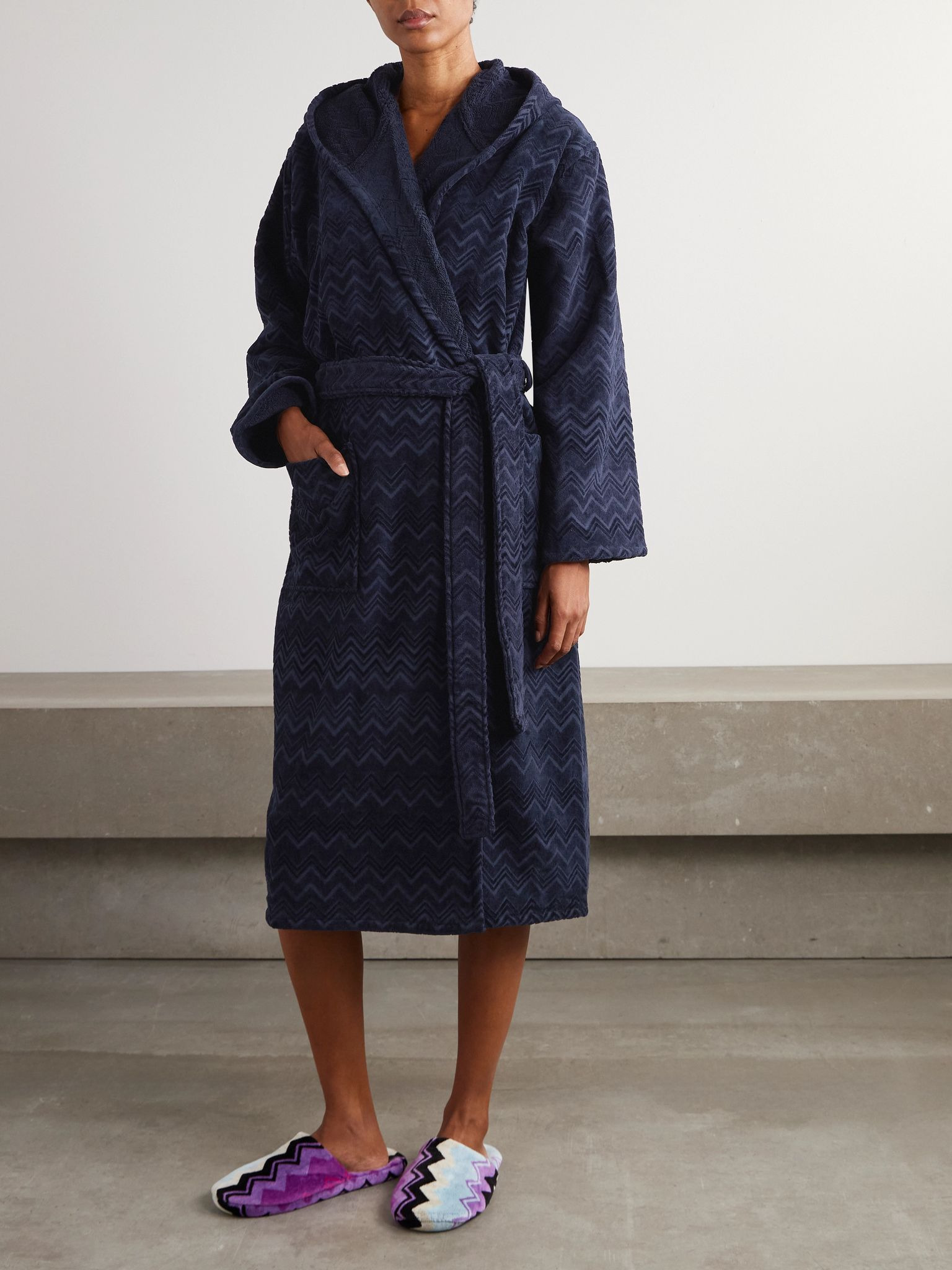 Chalk hooded cotton-terry robe Midnight blue - 2