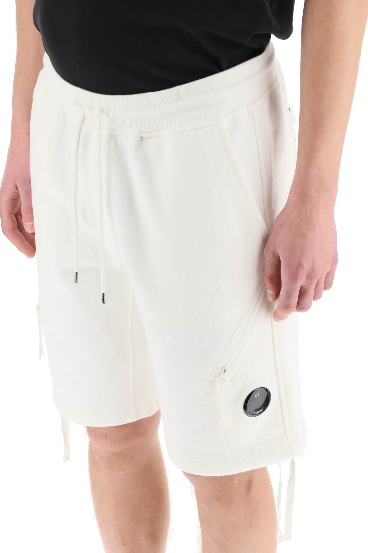 DIAGONAL RAISED FLEECE SHORTS - 5