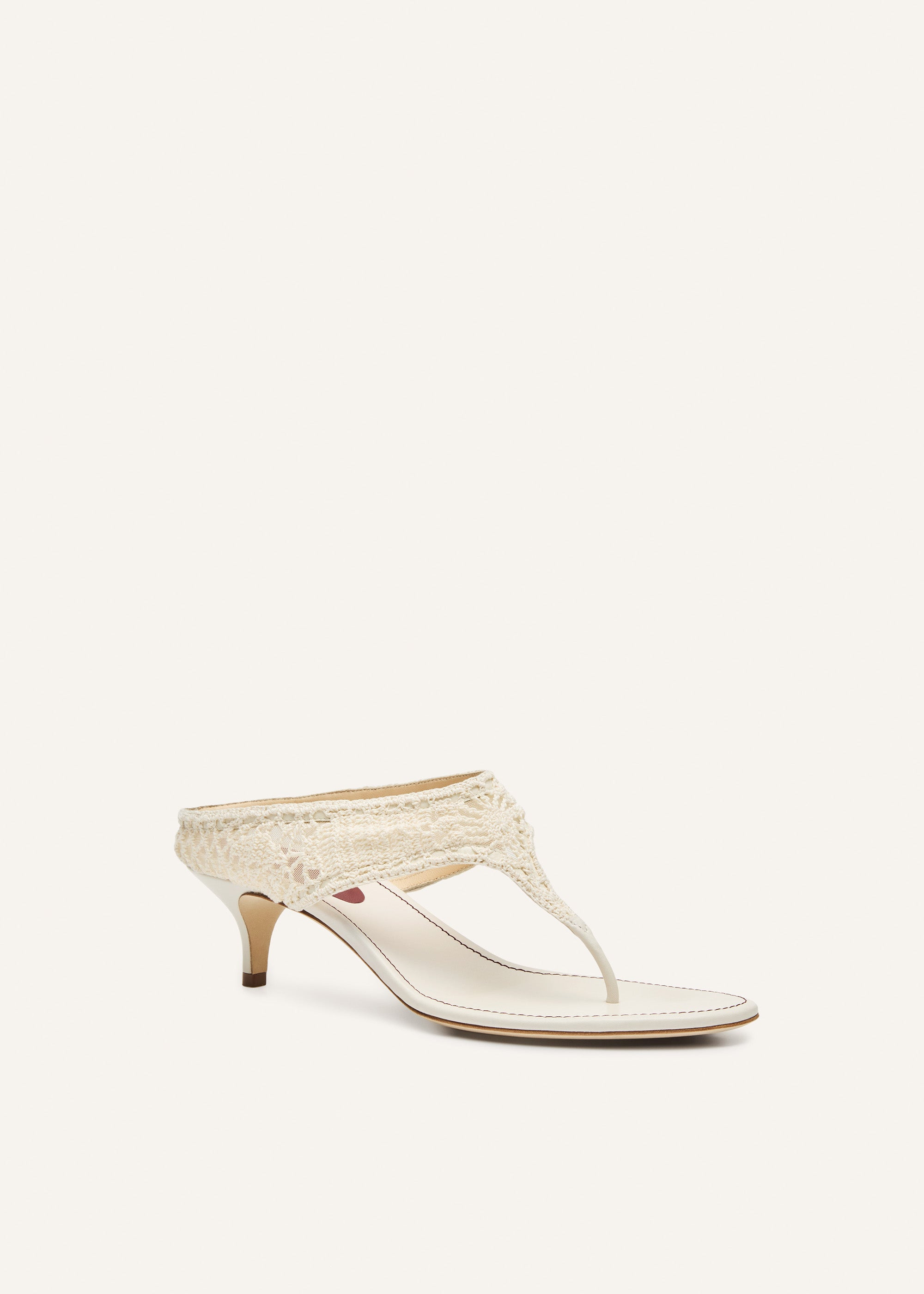Thong sandals in crochet cream - 2
