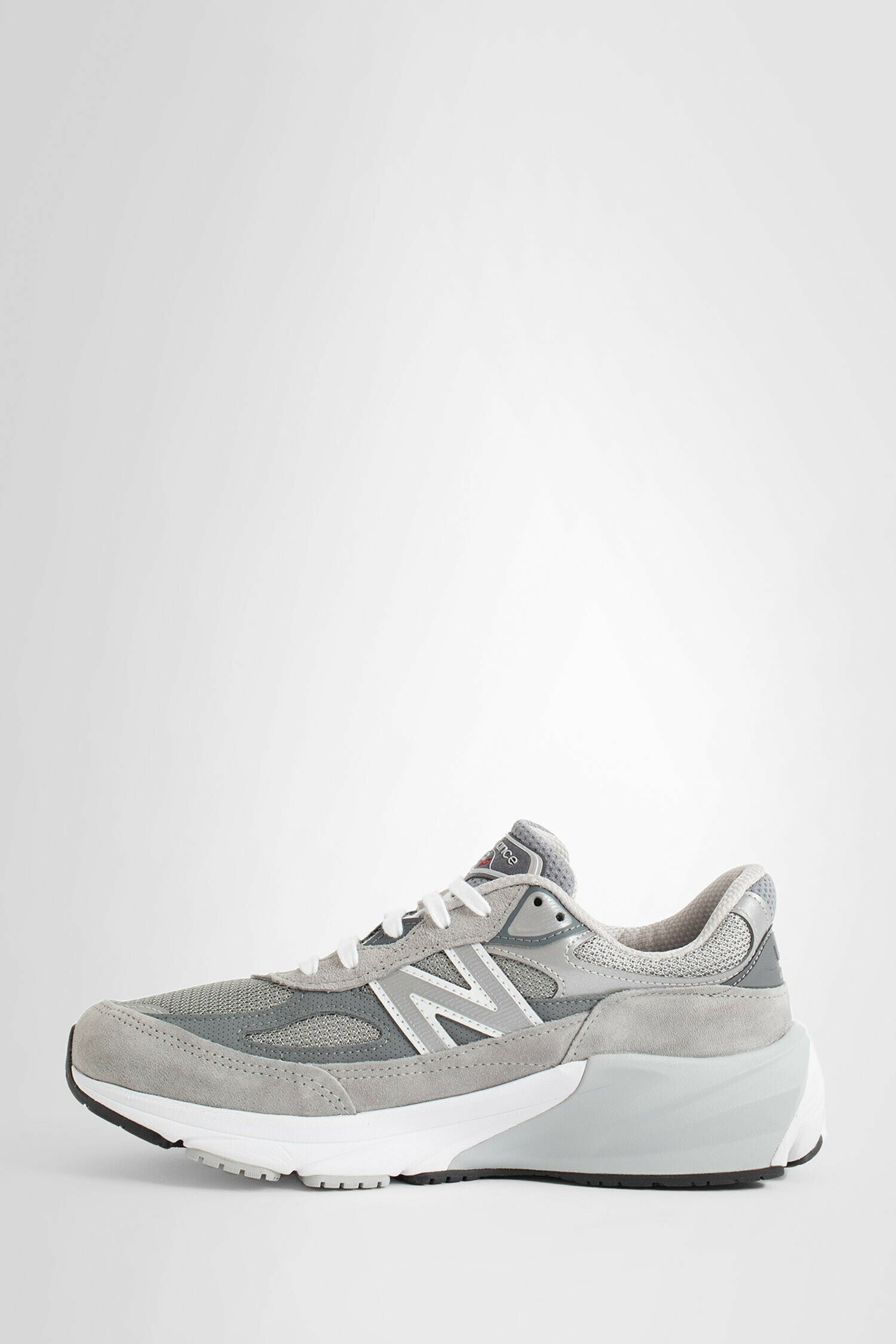 NEW BALANCE UNISEX GREY SNEAKERS - 4