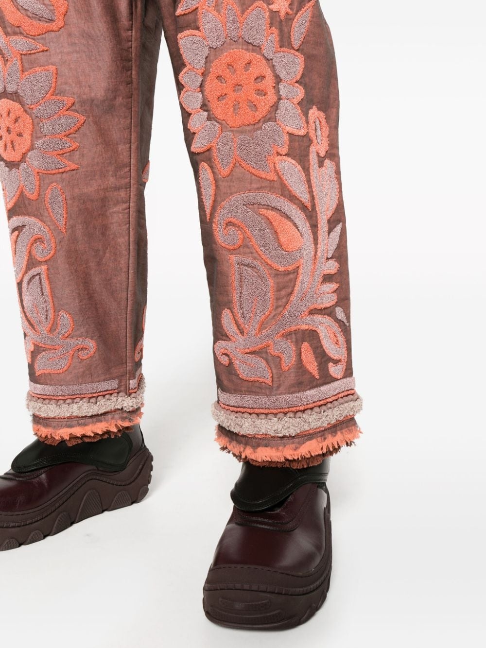 floral-embroidered cropped trousers - 5