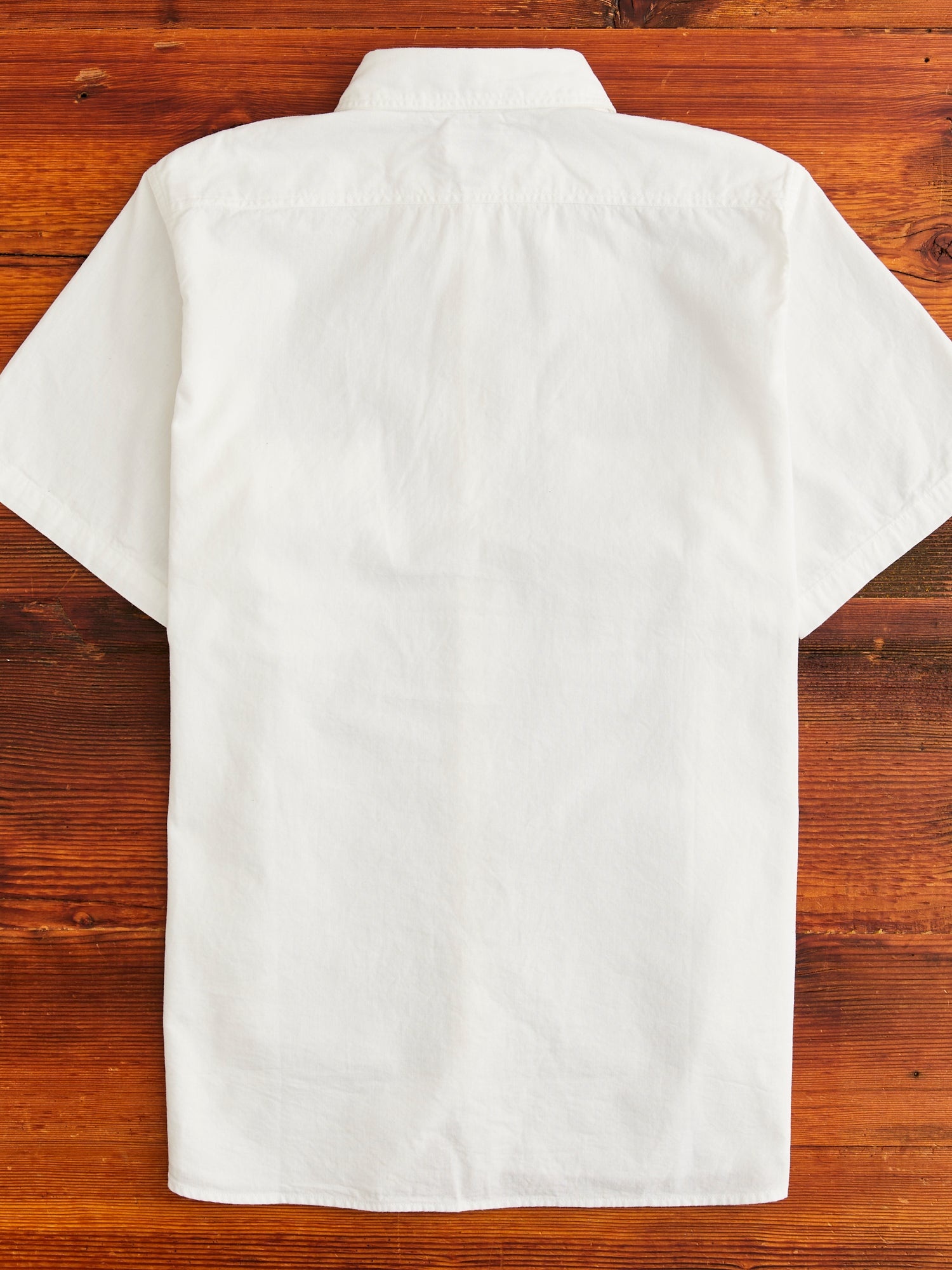 Short Sleeve Work Shirt in White Chambray - 10