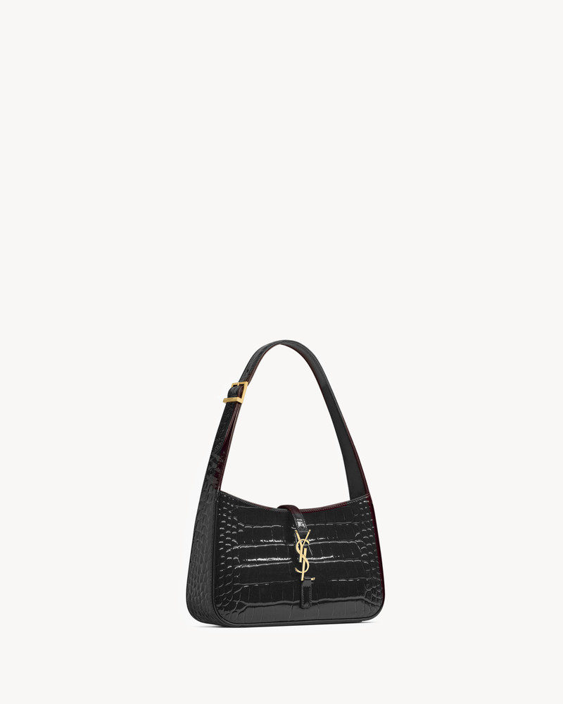 LE 5 À 7 IN CROCODILE-EMBOSSED PATENT LEATHER 4