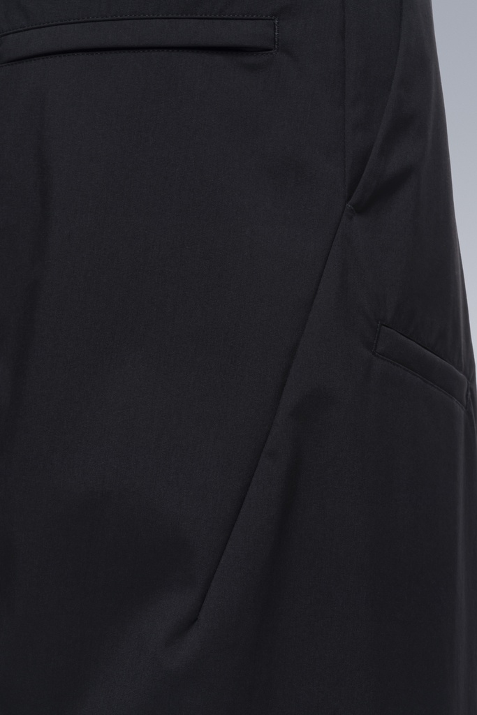 ACRONYM P54-E Encapsulated Nylon Pleated Trouser Black | REVERSIBLE