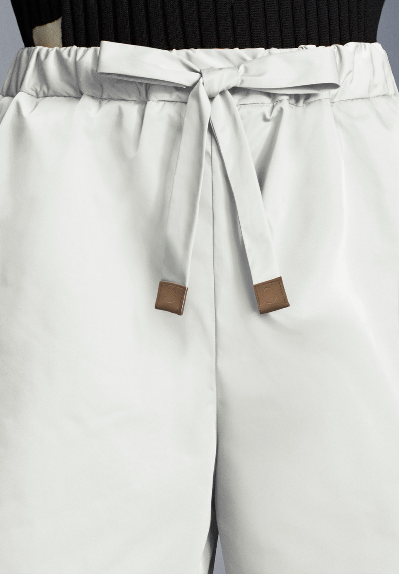 Gabardine Shorts 4