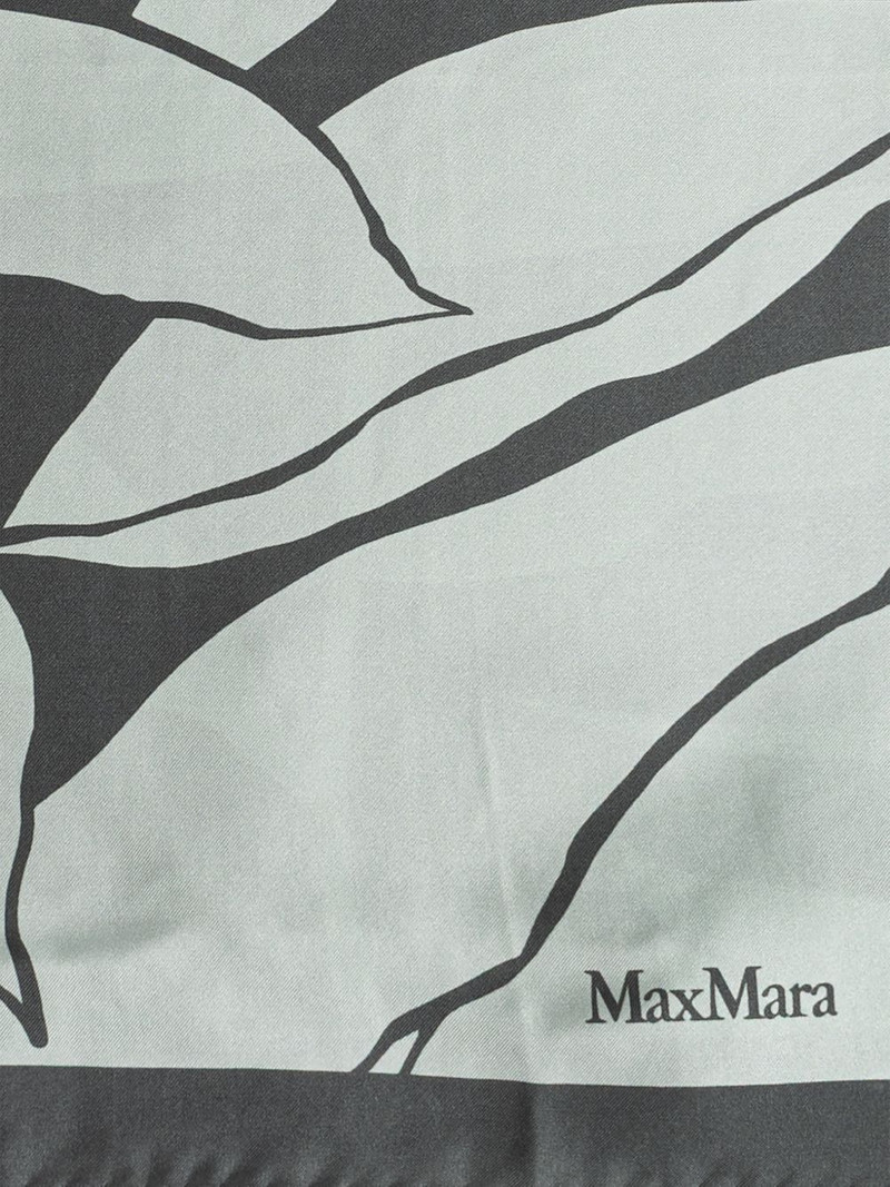 Max Mara leaf-print scarf outlook