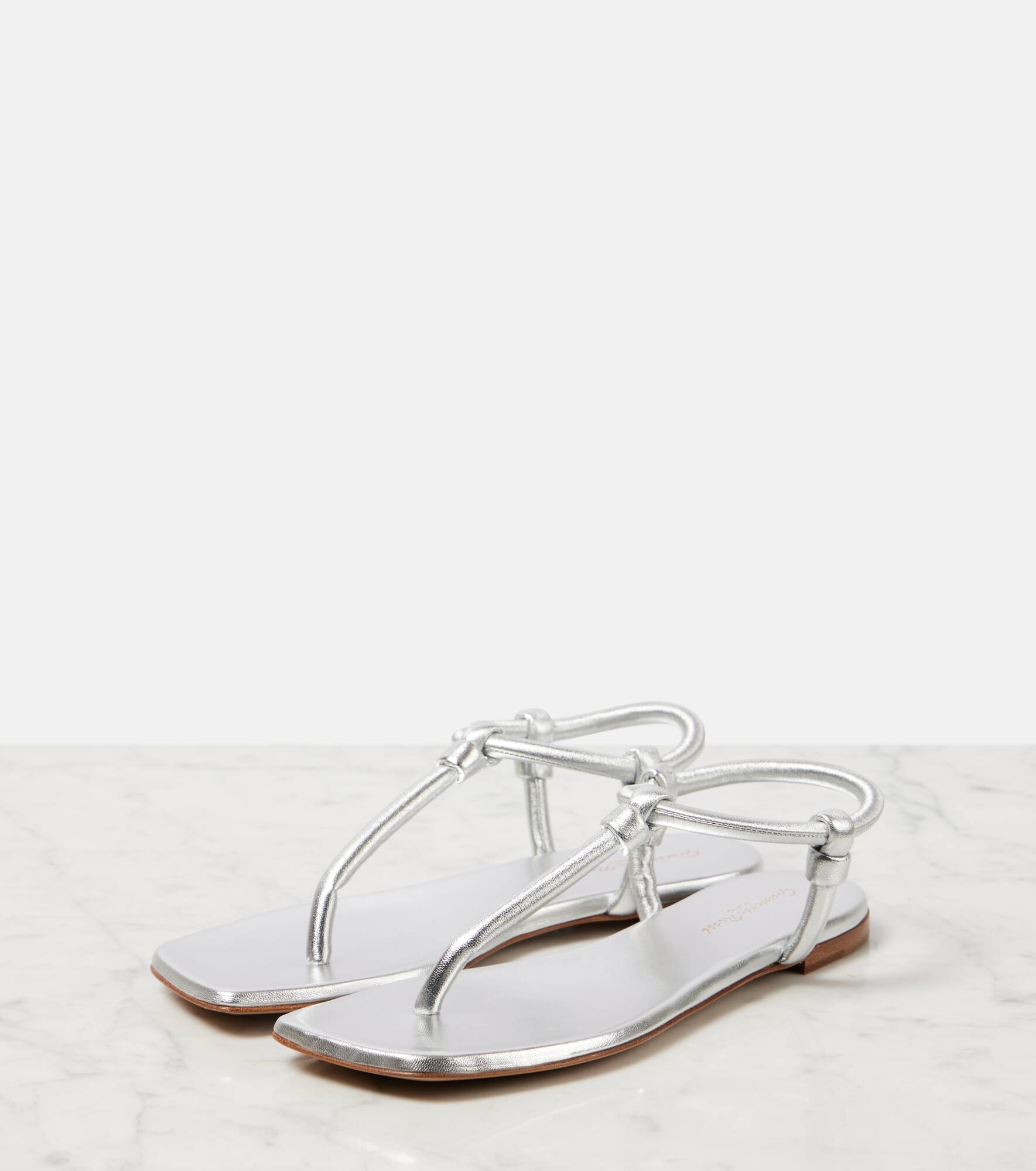 Juno metallic leather thong sandals - 4