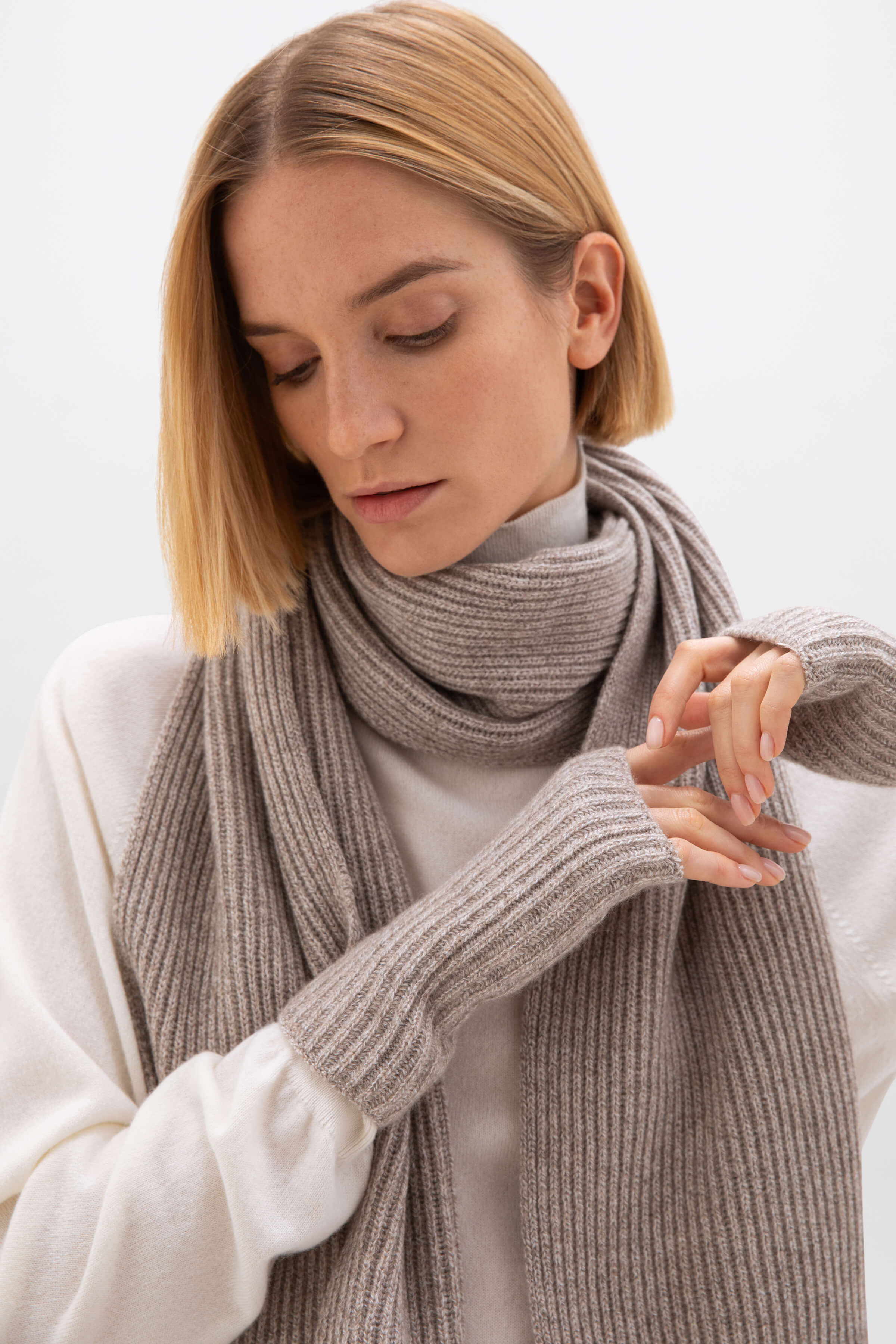 Ribbed Cashmere Scarf - 7