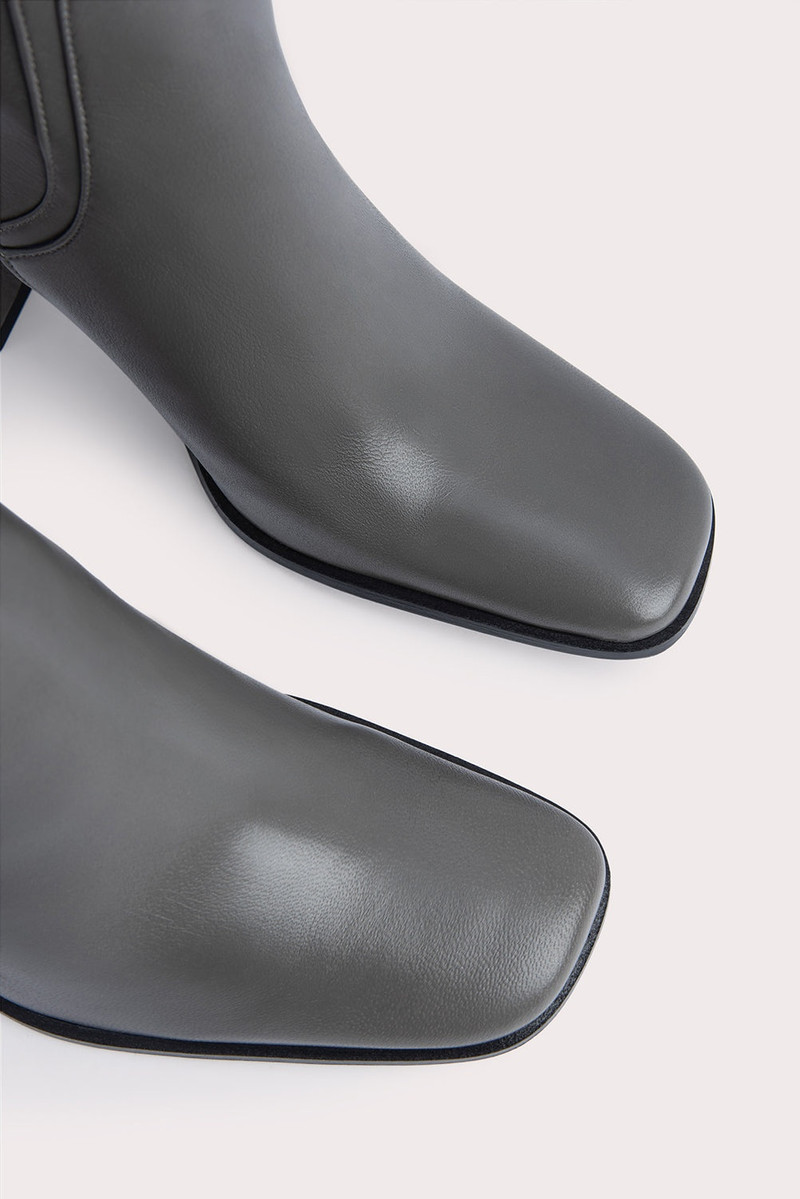 Tia Cement Nappa Leather 3