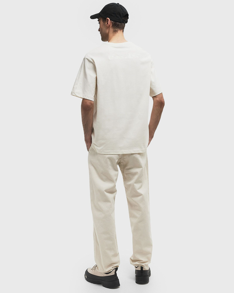 The North Face SS LOGO RMST RELAXED TEE outlook