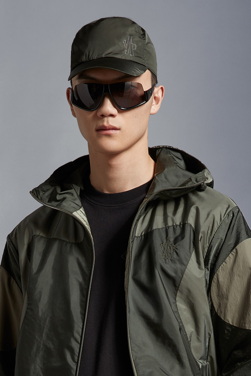 Moncler Embroidered Logo Baseball Cap outlook