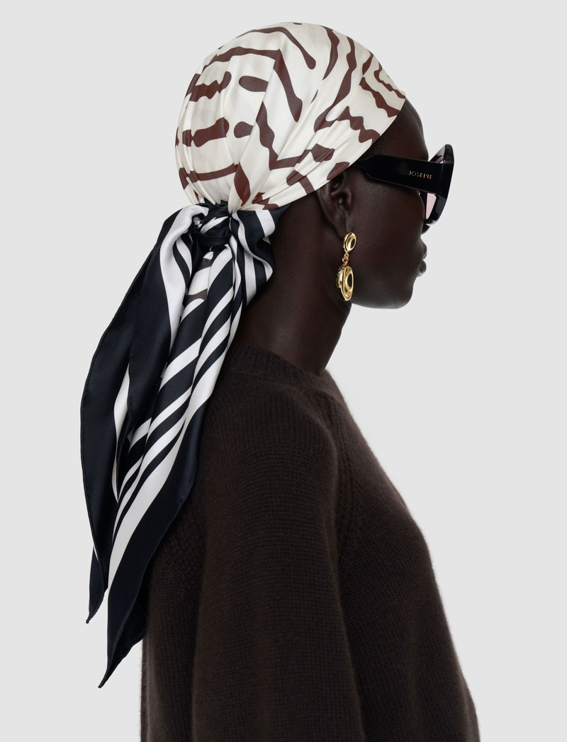 Saff Large Silk Scarf 5
