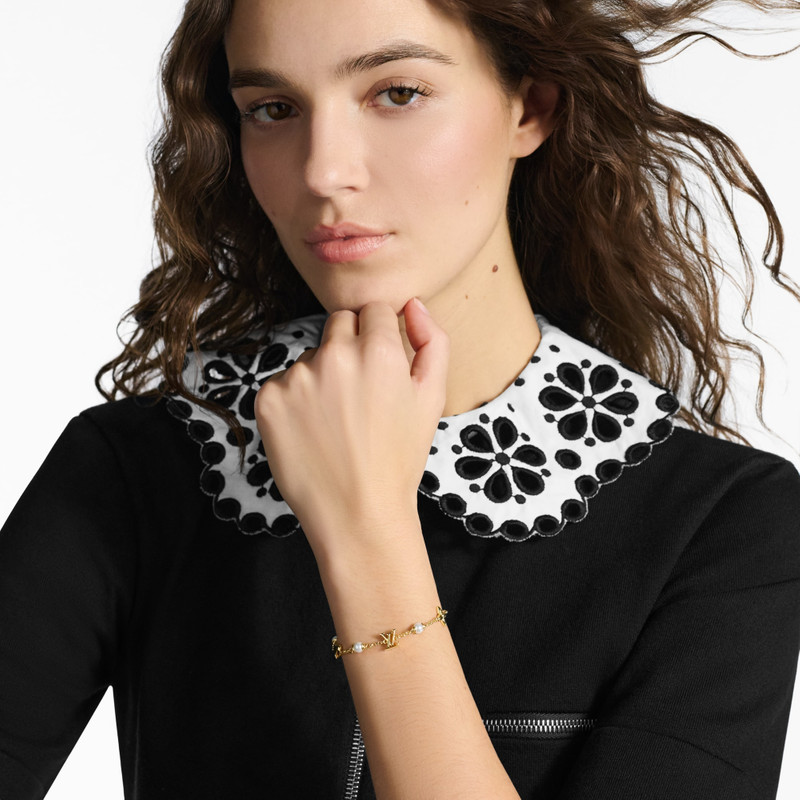 LV Heart Bracelet 3