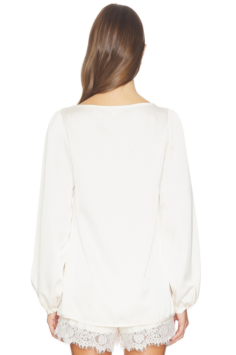 Line & Dot Nicolo Top outlook