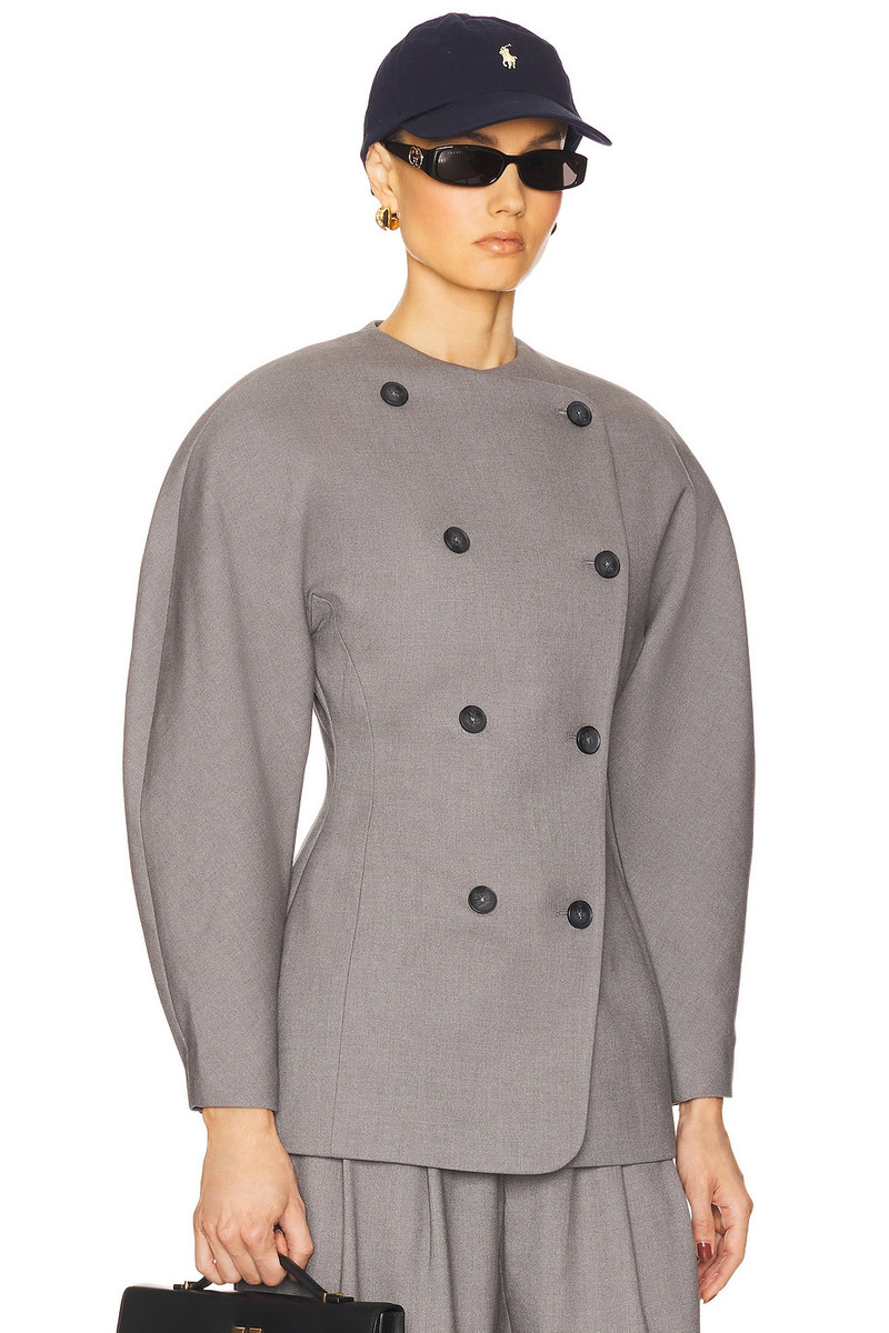 The Curvilinear Blazer 2
