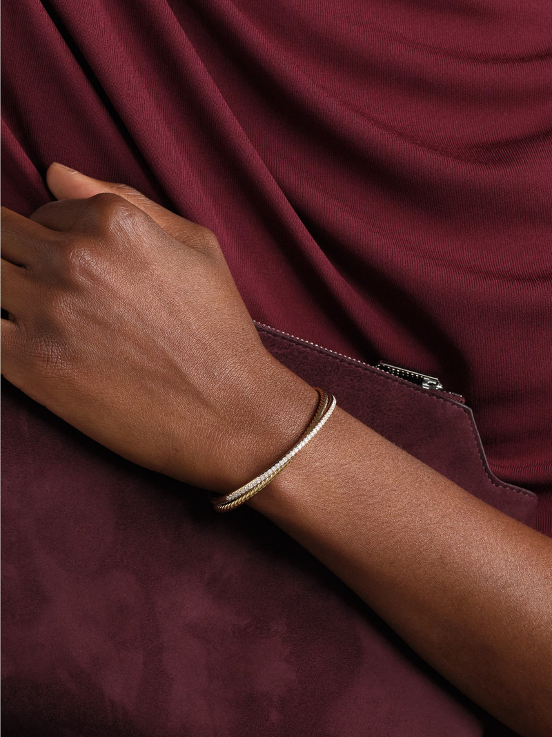 DAVID YURMAN Crossover 18-karat Gold Diamond Cuff outlook