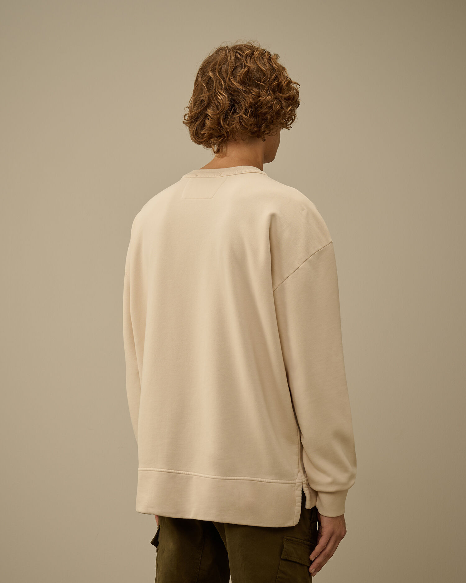 Brushed and Emerized Diagonal Fleece Boxy Crewneck Sweatshirt - 4